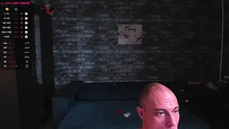 mark_normal webcam stripchat model stream image