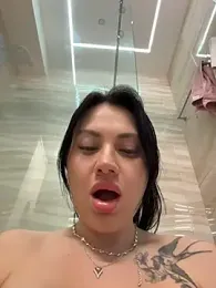 Wet__Bunny webcam stripchat model stream image