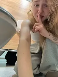 RussianWoman webcam stripchat model stream image