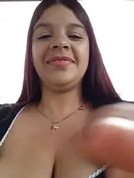 Layla-daring webcam stripchat model stream image