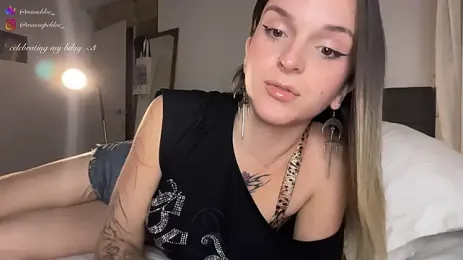 misschloe__ webcam stripchat model stream image