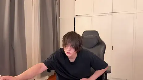 SasukeUhchiaa webcam stripchat model stream image