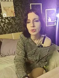 Immagine dello stream di MickeQuinee su Stripchat
