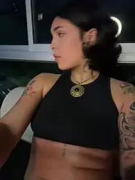 Alice_surprise webcam stripchat model stream image