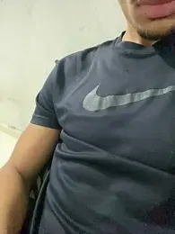 dzshbh2005 webcam stripchat model stream image