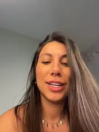 Carolini09 webcam stripchat model stream image
