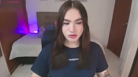 Miley_Baker webcam stripchat model stream image