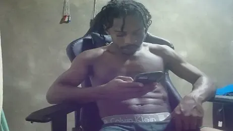 Larry-n-clouds webcam stripchat model stream image