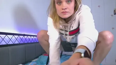 immagine stream di YoungSophie