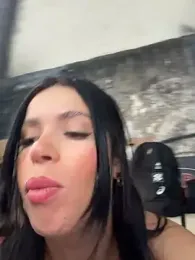 Rafaellaz webcam stripchat model stream image