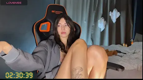 Bastet webcam stripchat model stream image